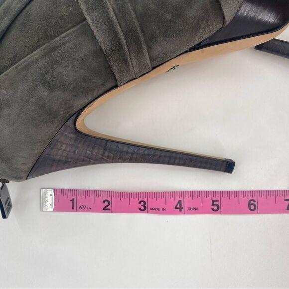 BURBERRY Peep toe Gray Suede Booties - Picture 12 of 13